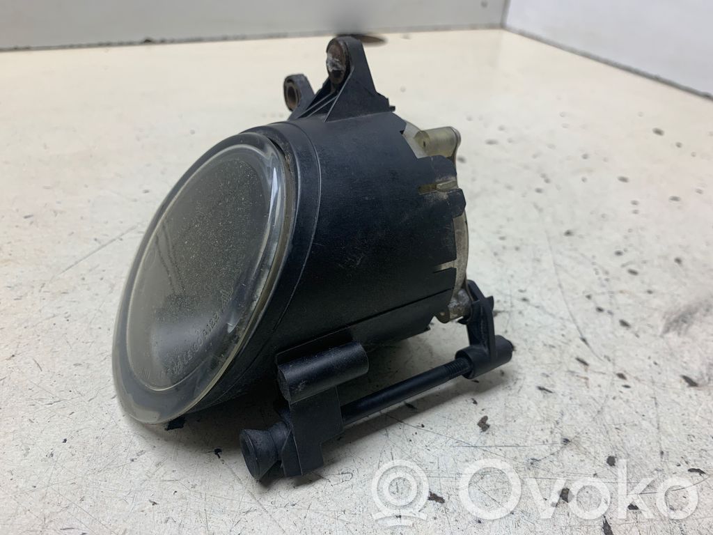 Audi A4 S4 B6 8E 8H Światło przeciwmgłowe przednie 