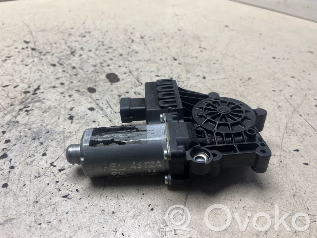 Opel Astra H Etuoven ikkunan nostin moottorilla 