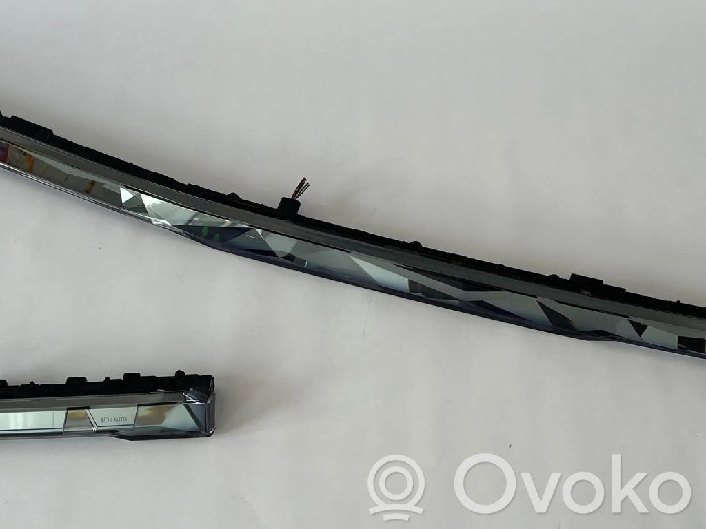 BMW 7 G70 Dashboard trim 