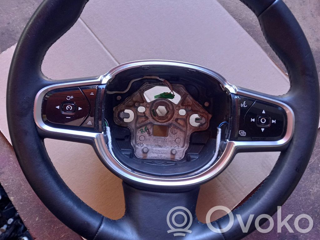 Volvo S90, V90 Ohjauspyörä 