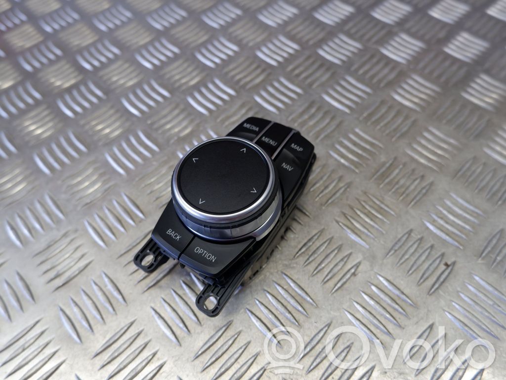BMW 5 G30 G31 G38 Head unit multimedia control 