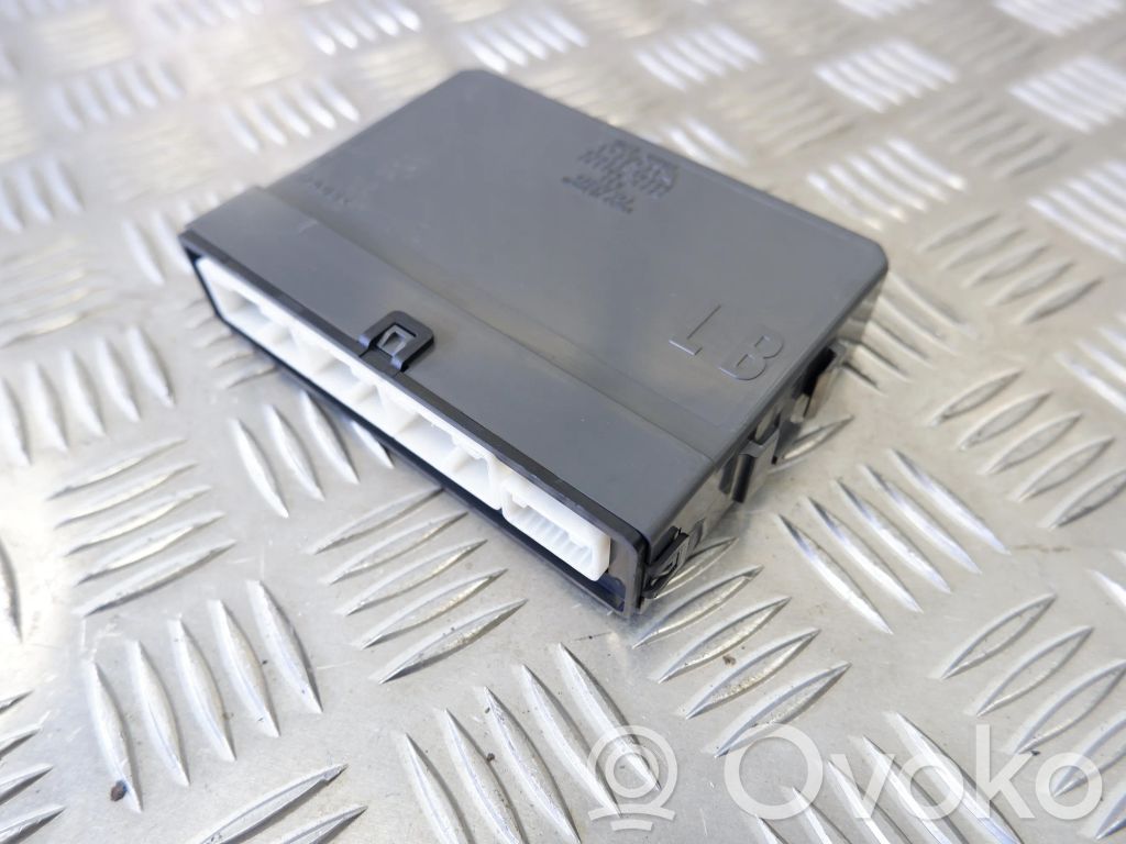 Lexus LS 460 - 600H Door control unit/module 