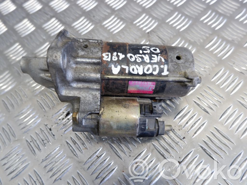 Toyota Corolla Verso AR10 Starteris 