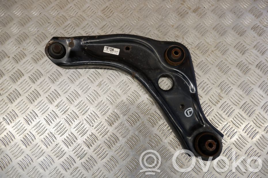 Nissan Qashqai Front lower control arm/wishbone 