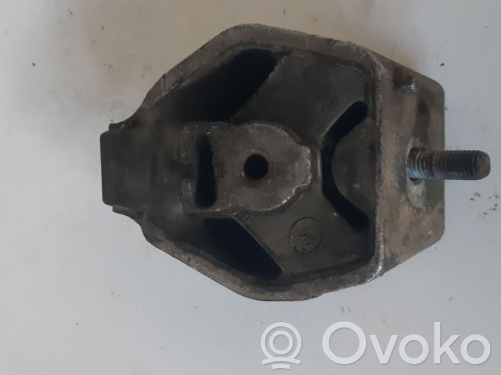 Soporte de la caja de cambios   4A0399151A