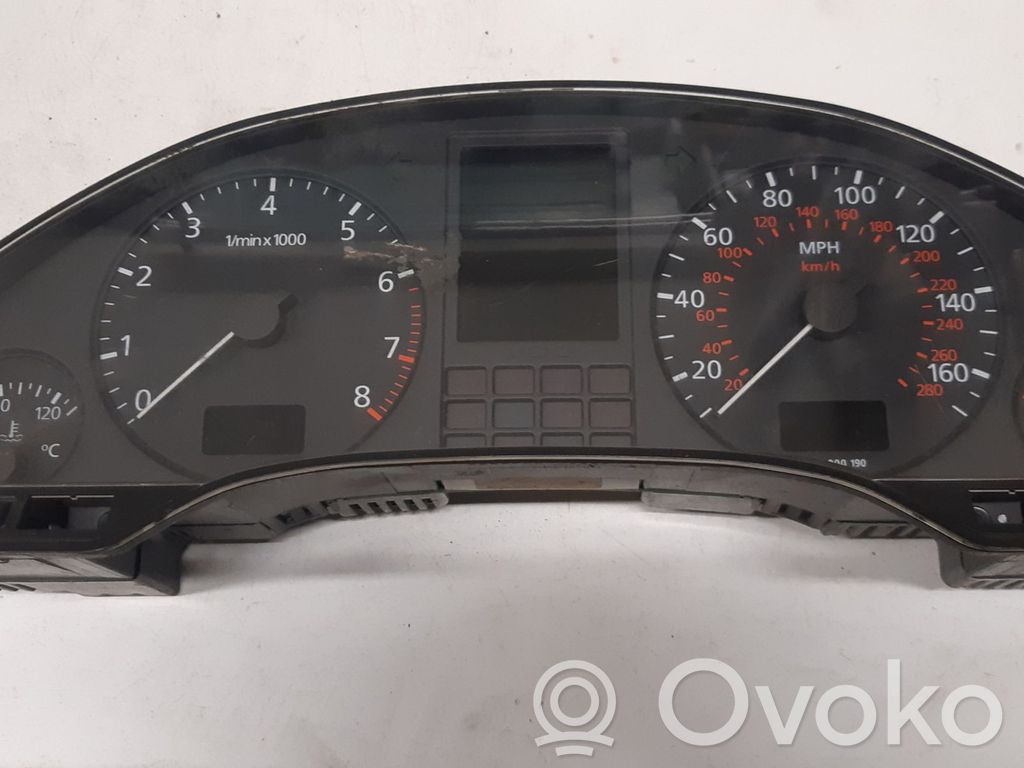 Audi A8 S8 D2 4D Speedometer (instrument cluster) 