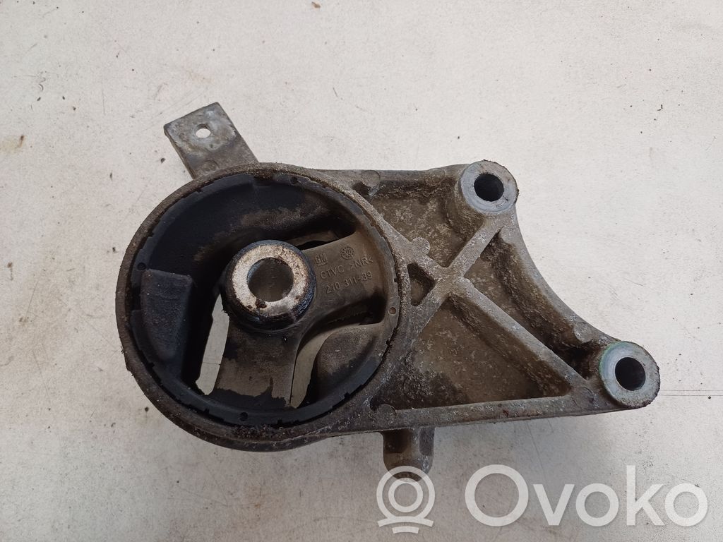 Opel Vectra C Engine mount bracket 