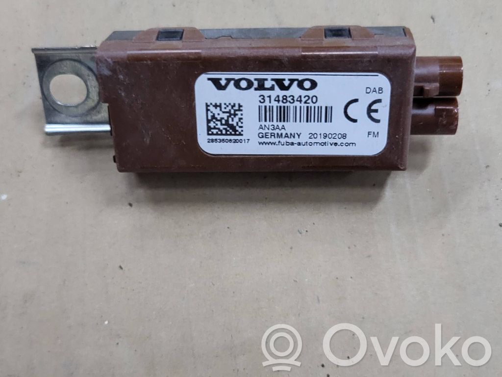 Volvo XC40 Wzmacniacz anteny 