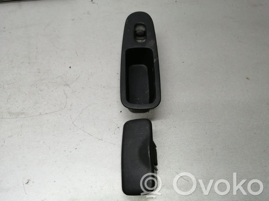 Chrysler 300M Electric window control switch 