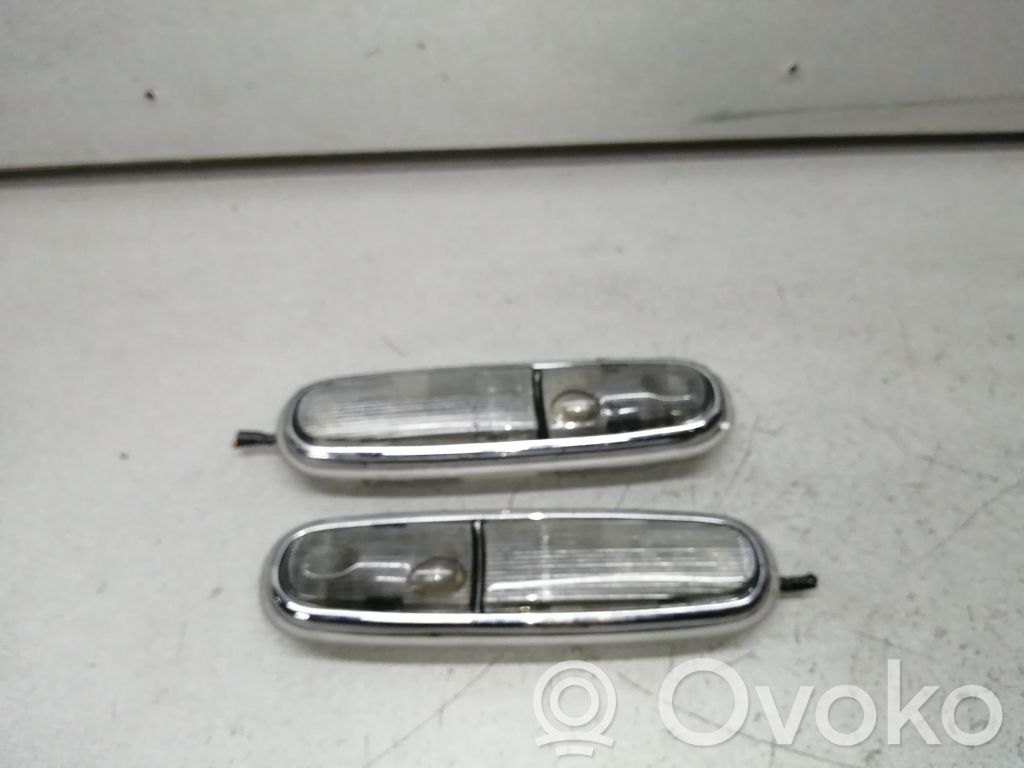Jaguar S-Type Front seat light 