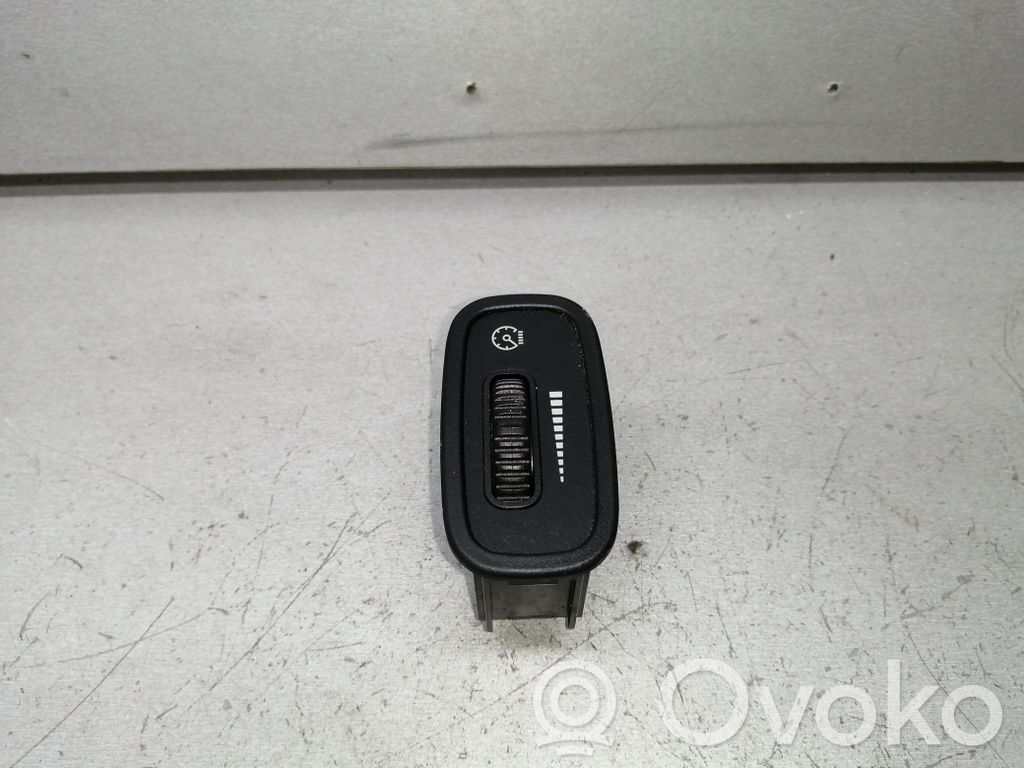 Panel lighting control switch   XR8313740