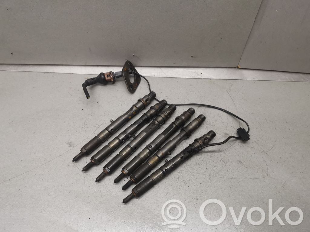 Audi A8 S8 D2 4D Juego de inyectores de combustible 