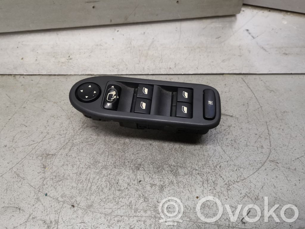 Citroen C5 Electric window control switch 