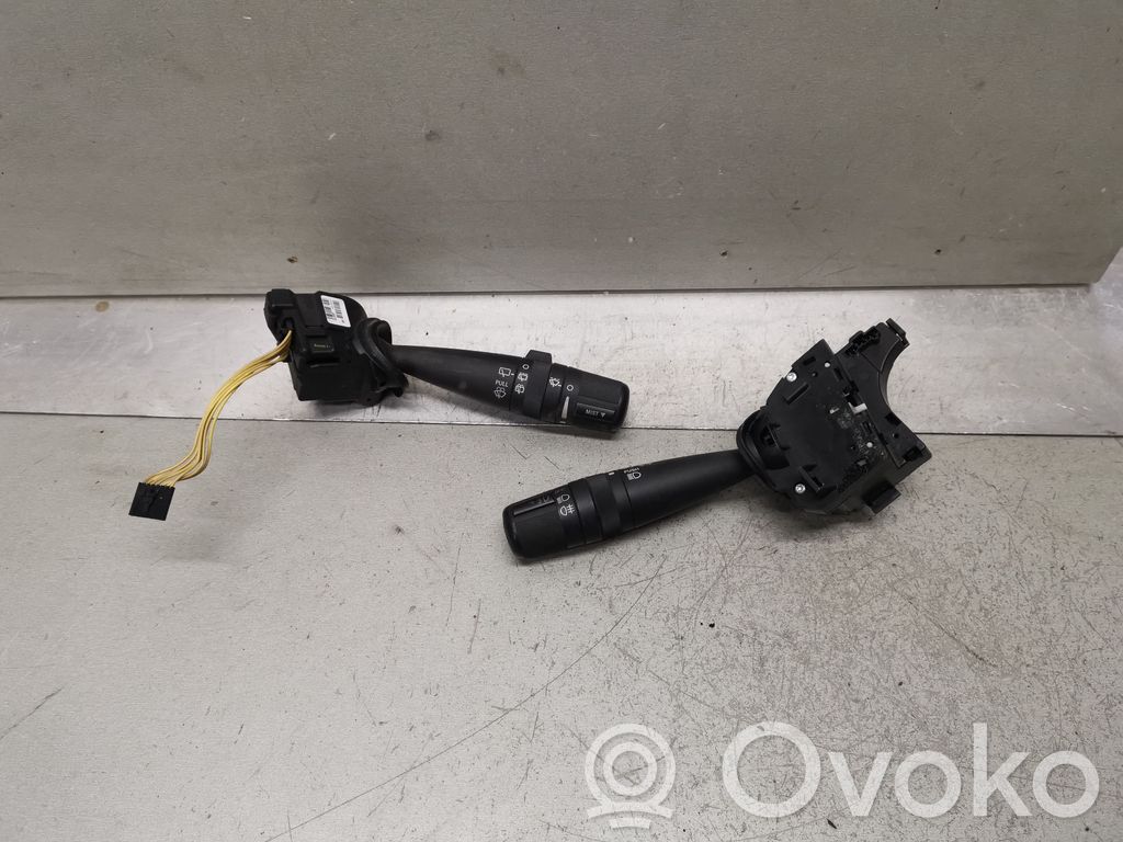 Jeep Compass Wiper turn signal indicator stalk/switch 