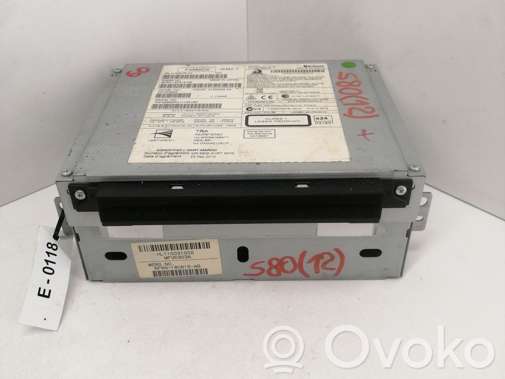 Volvo V70 Panel / Radioodtwarzacz CD/DVD/GPS 