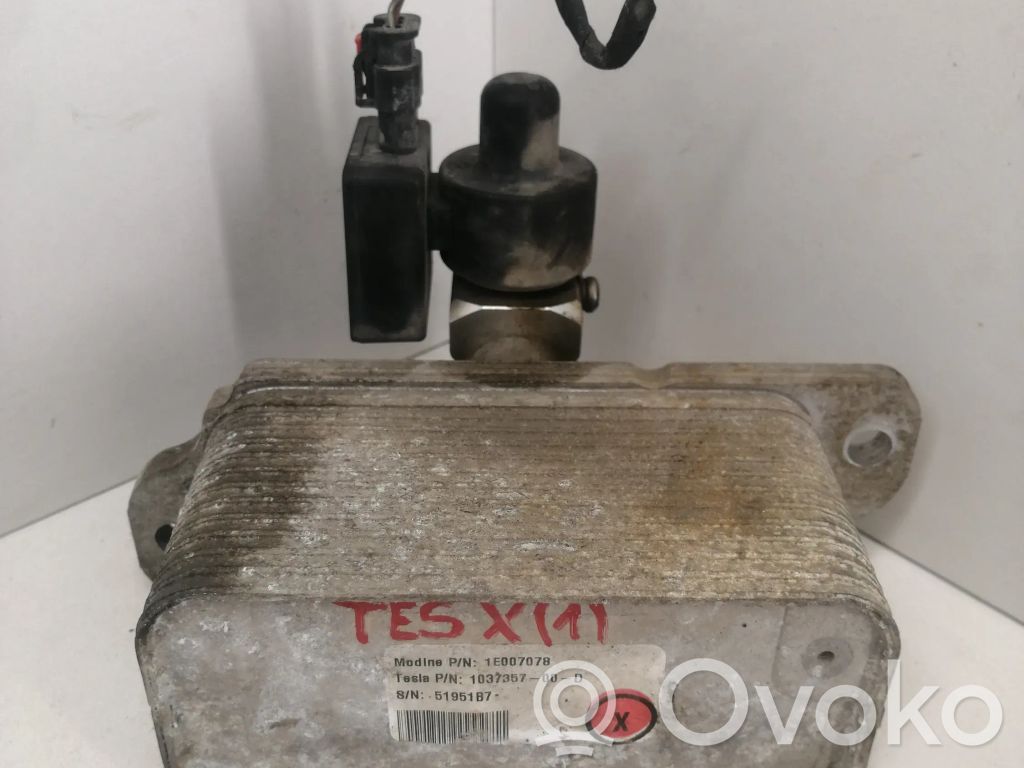 Tesla Model X Hibrido/ elektromobilio akumuliatorius aušintuvas (ventiliatorius) 