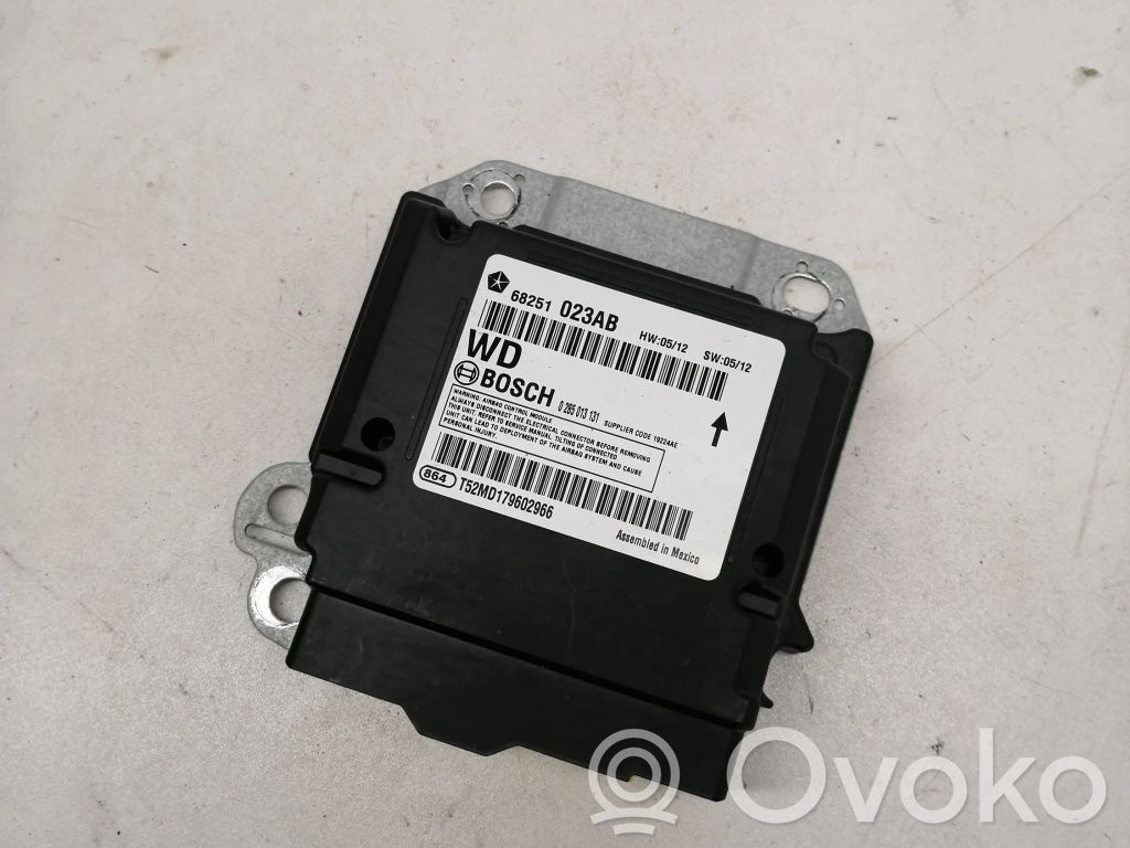 Dodge Durango III Airbag control unit/module 