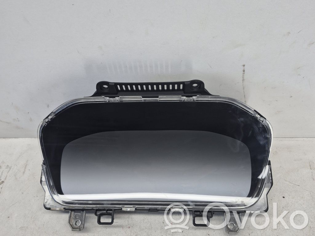 Volvo XC40 Speedometer (instrument cluster) 