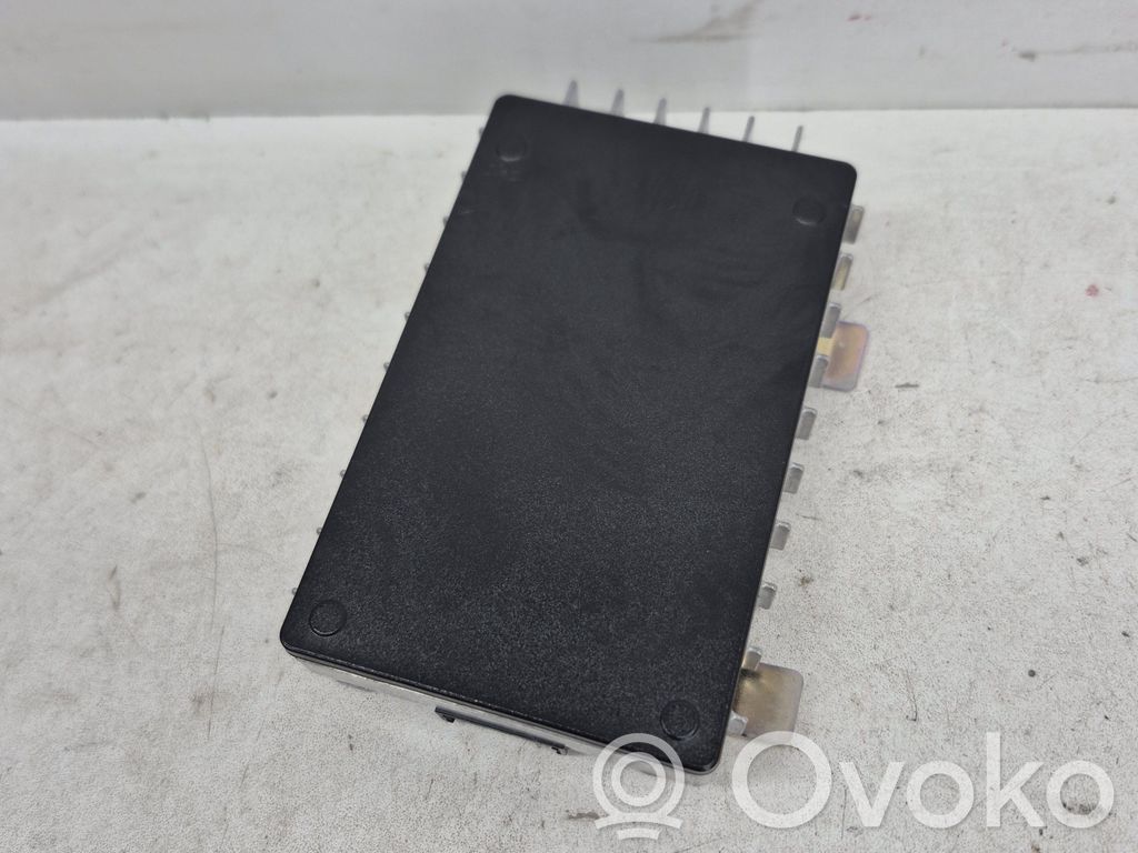 Volvo XC40 Wireless charging module 