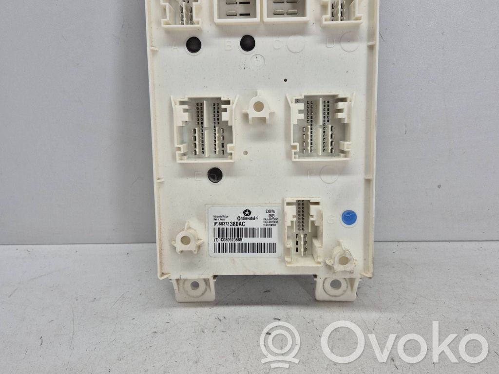 Dodge Durango III Module confort 