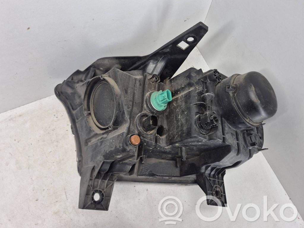 Headlight/headlamp   68299130AC