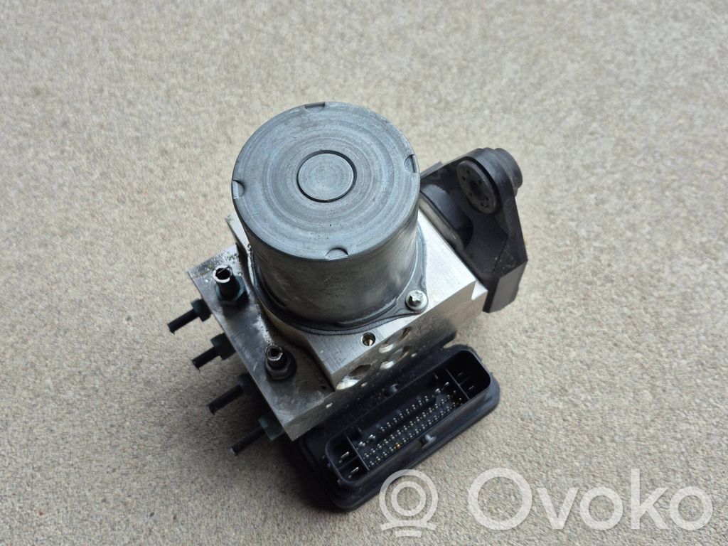Audi A4 S4 B9 8W ABS Blokas 