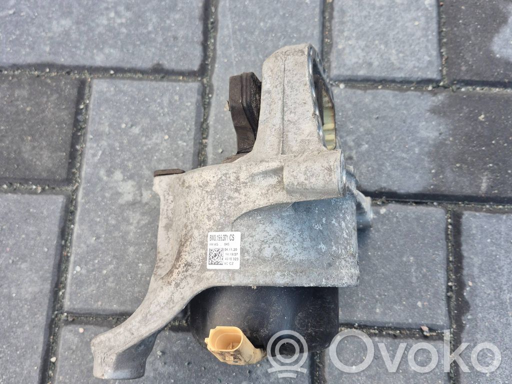 Audi A4 S4 B9 8W Engine mount bracket 