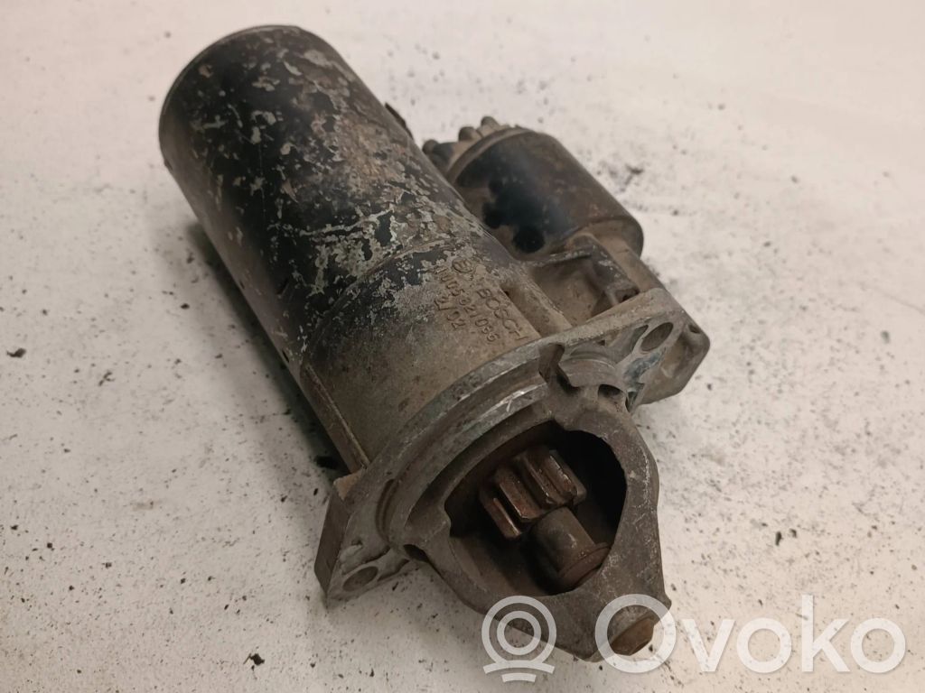 Starter motor   1005821086