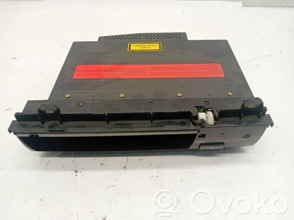 CD/DVD changer   697485201