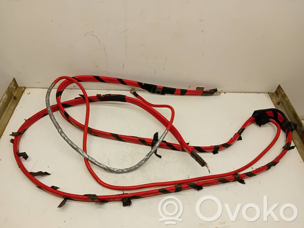 BMW 7 E65 E66 Positive cable (battery) 