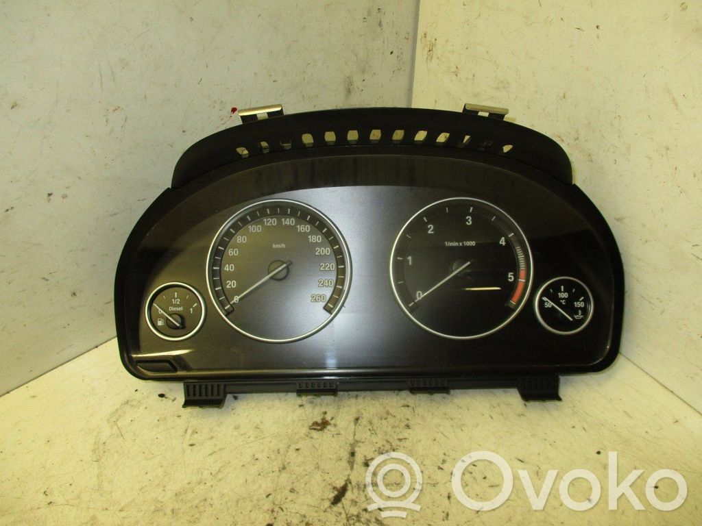 BMW 5 F10 F11 Speedometer (instrument cluster) 