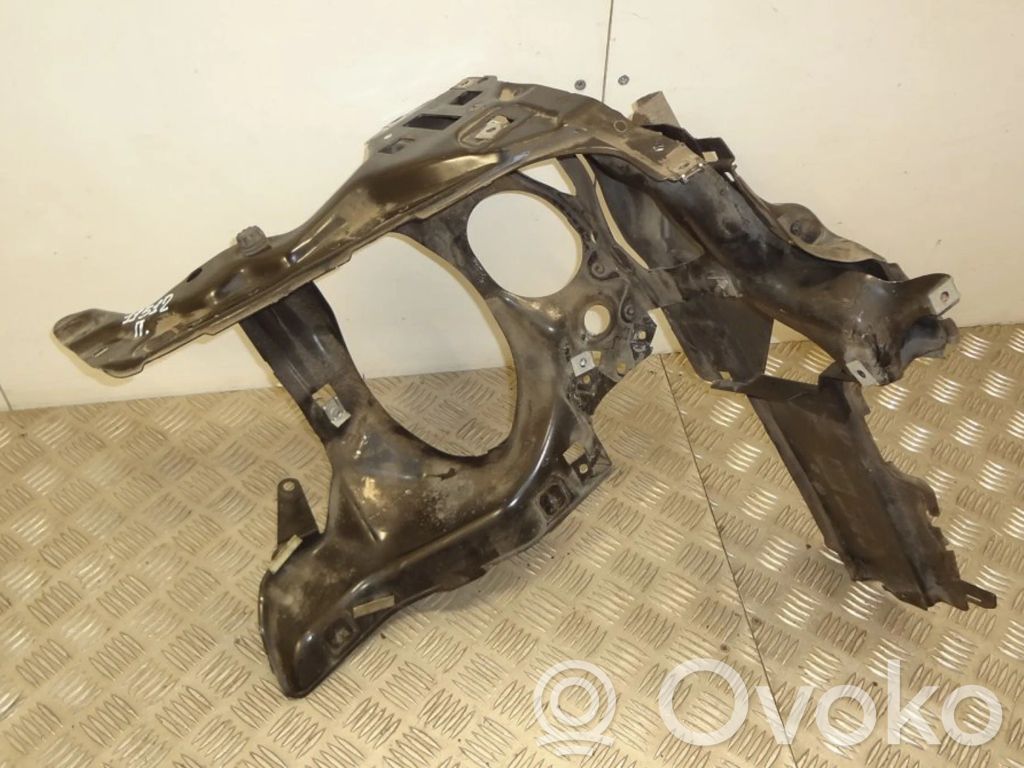 BMW 7 E65 E66 Headlight/headlamp mounting bracket 