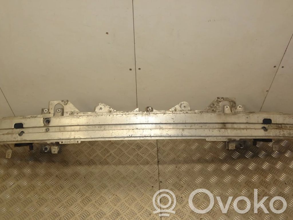 BMW 7 E65 E66 Priekinis sustiprinimas bamperio 