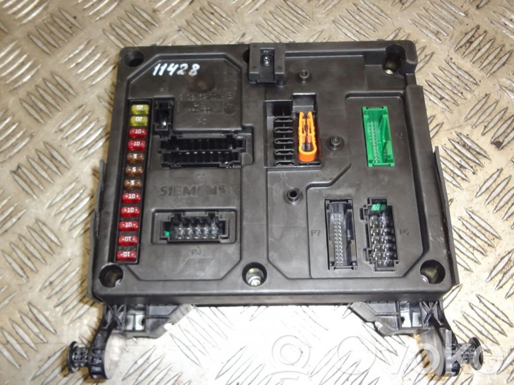 Door central lock control unit/module   S110730200D,7M3962258F