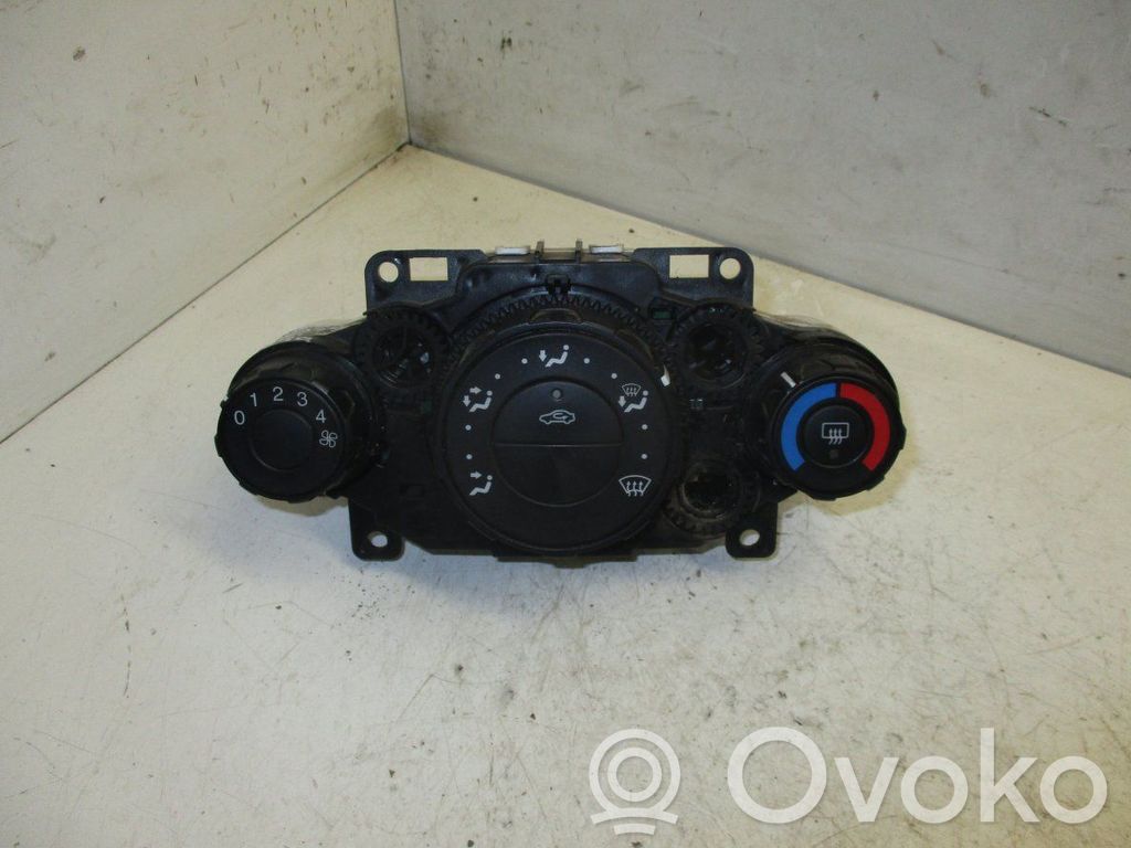 Ford Fiesta Climate control unit 