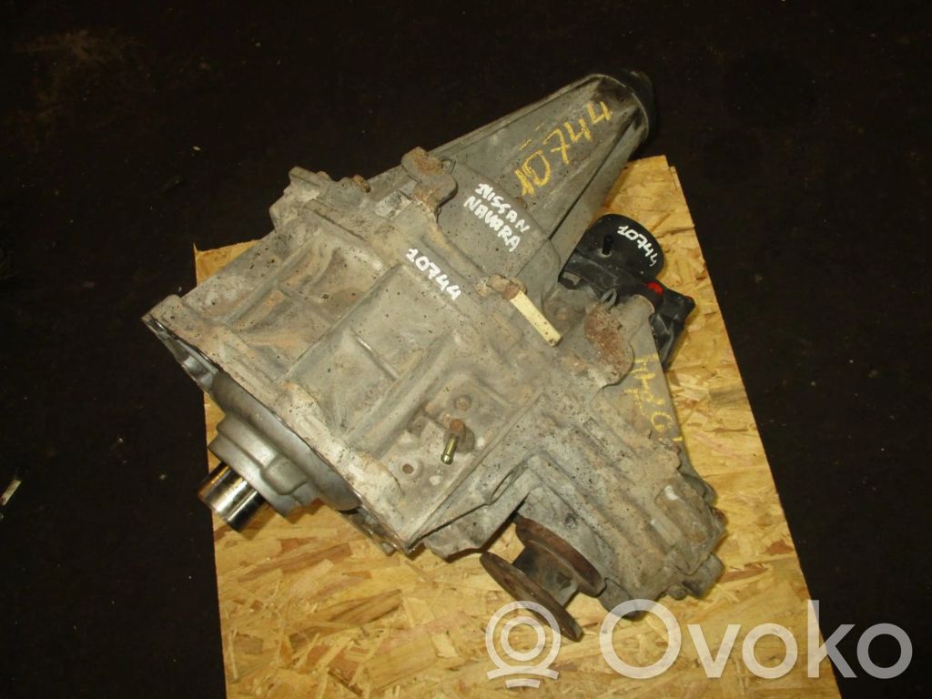 Nissan Navara Skrzynia rozdzielcza / Reduktor 