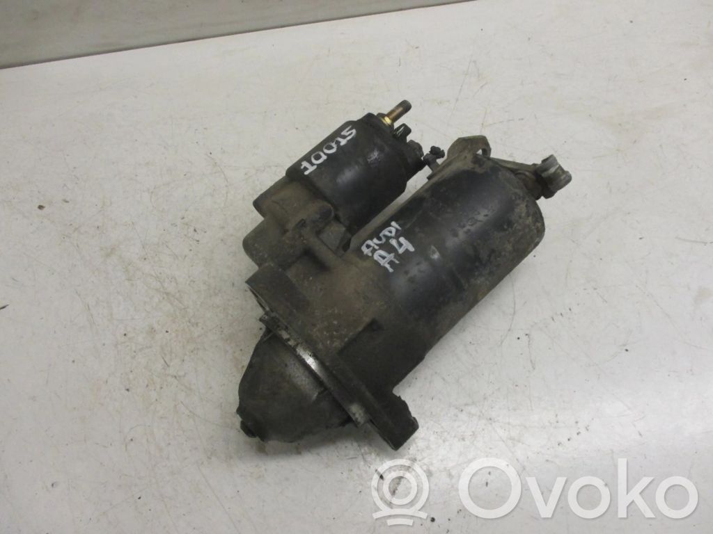 Audi A4 S4 B5 8D Starteris 