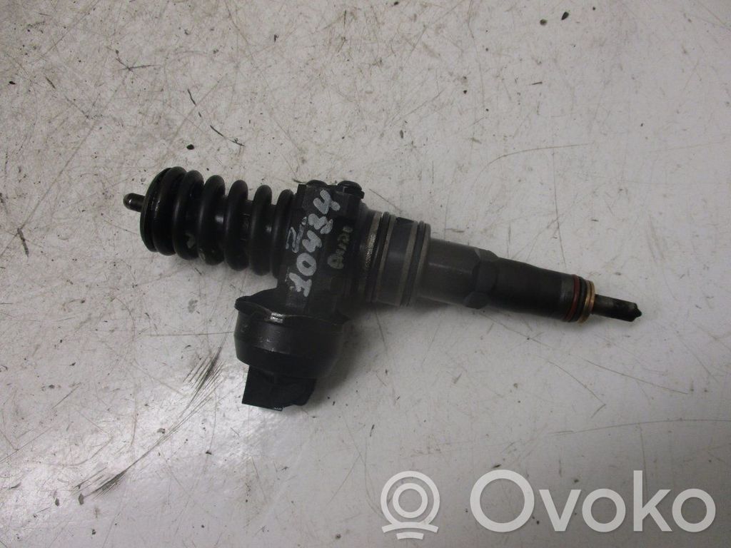 Audi A4 S4 B6 8E 8H Inyector de combustible 