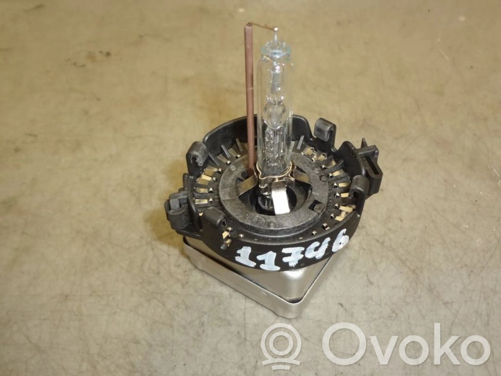 BMW 5 E60 E61 Żarówka ksenonowa / Xenon 