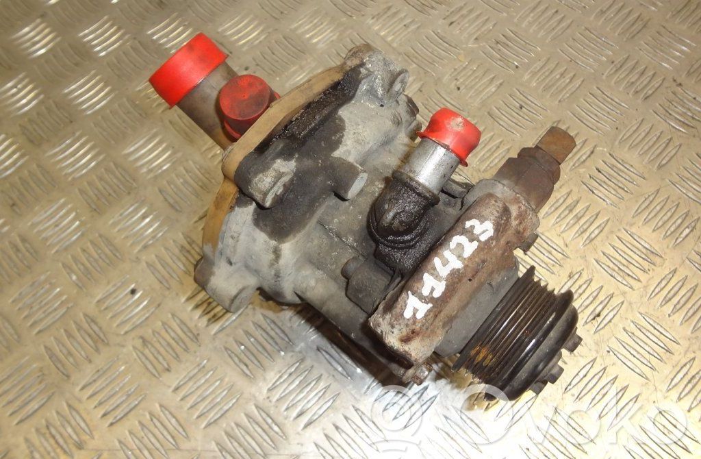 Power steering pump   3C113A674AA,3C113A674AA
