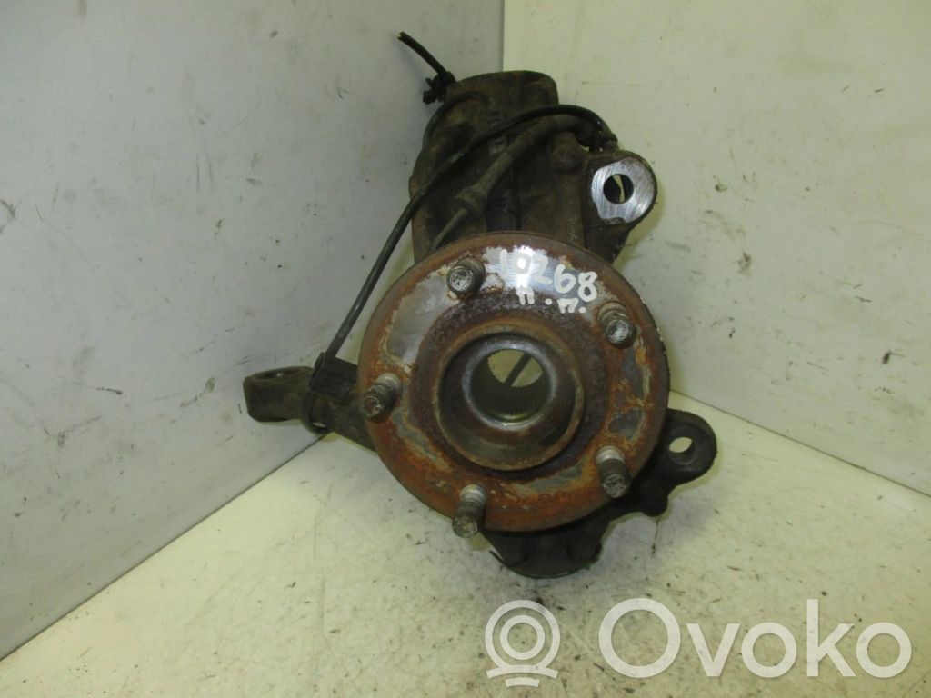 Ford Mondeo MK IV Zwrotnica koła przedniego 
