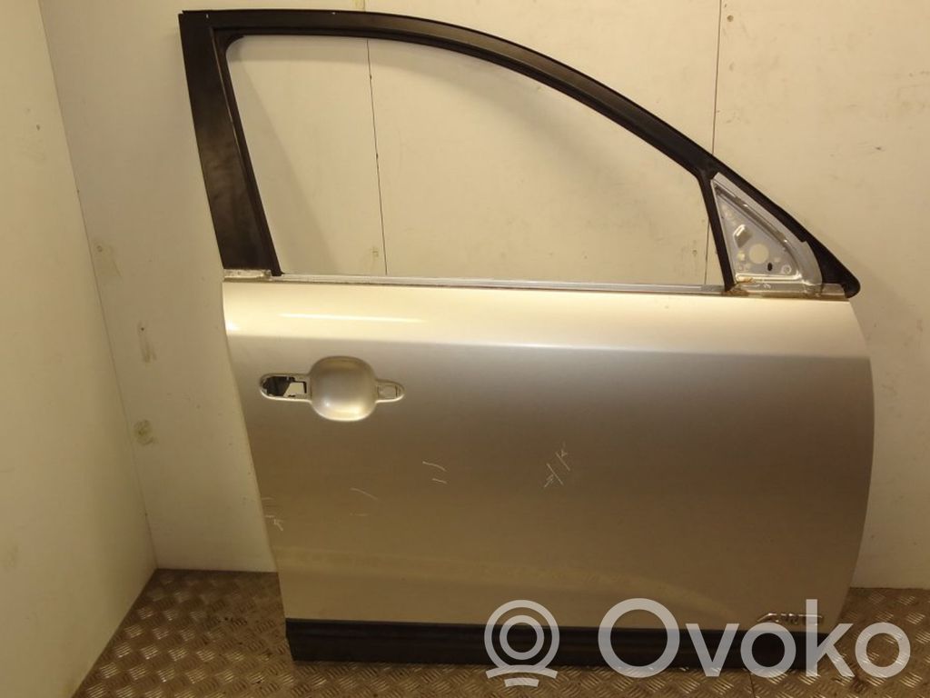 KIA Sorento Front door 