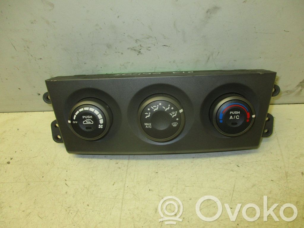 KIA Sorento Climate control unit 