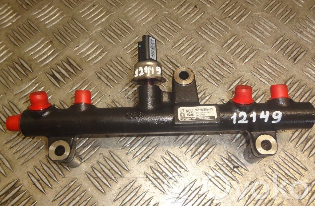 Peugeot 508 Fuel main line pipe 