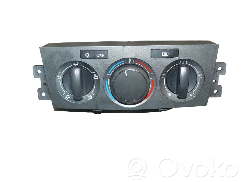 Opel Antara Climate control unit 