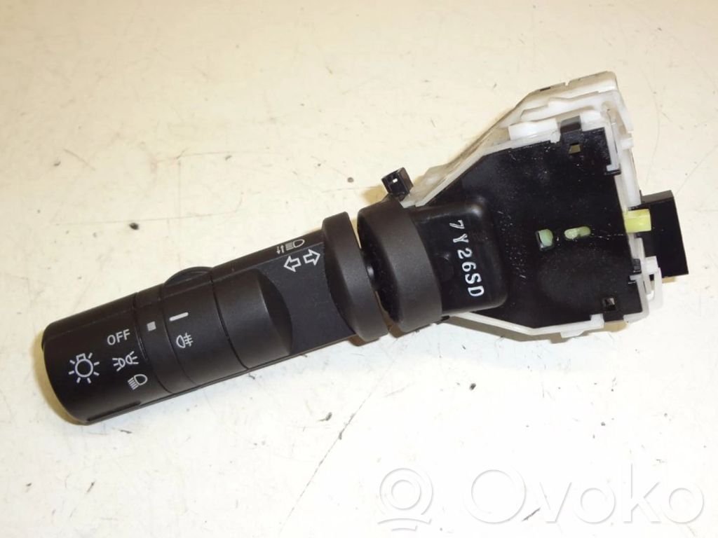 Nissan Qashqai Indicator stalk 