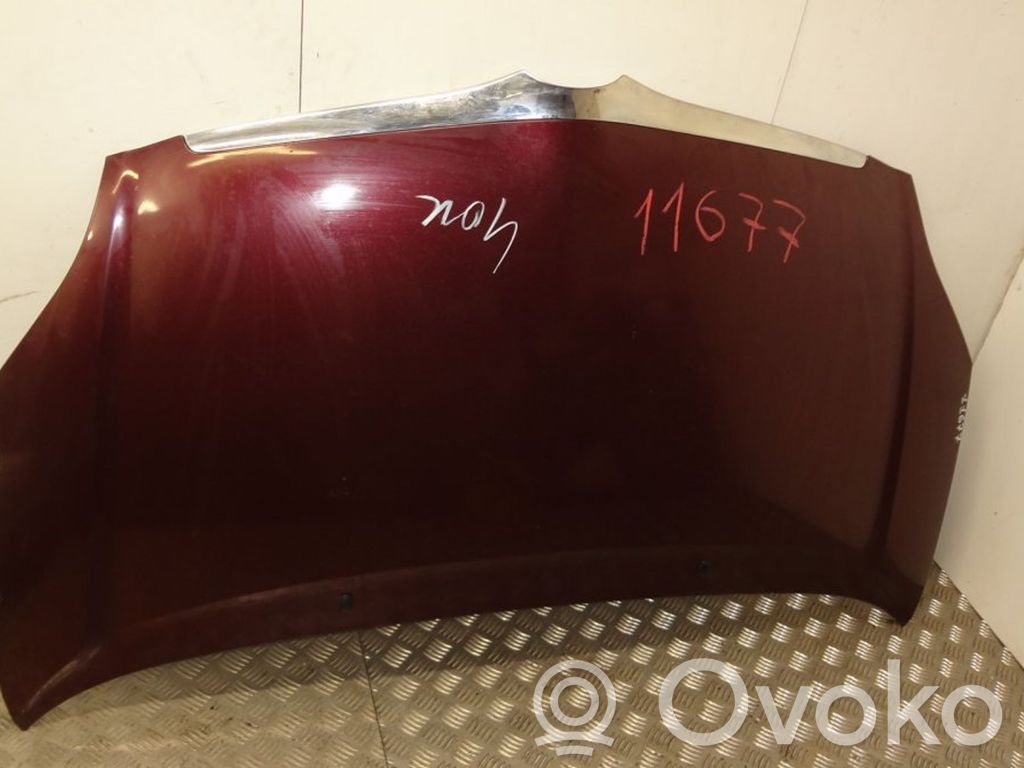 Toyota Corolla Verso E121 Konepelti 