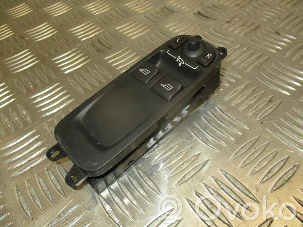 Volvo S40 Electric window control switch 