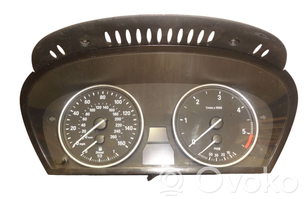 BMW X5 E70 Speedometer (instrument cluster) 