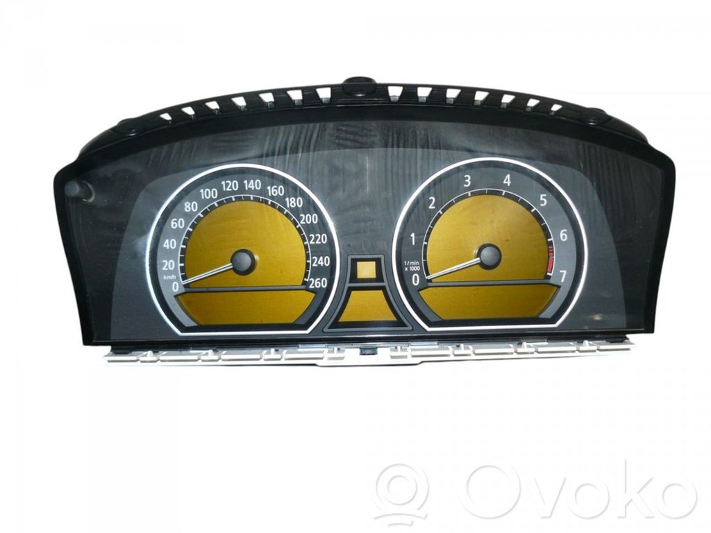 BMW 7 E65 E66 Spidometras (prietaisų skydelis) 